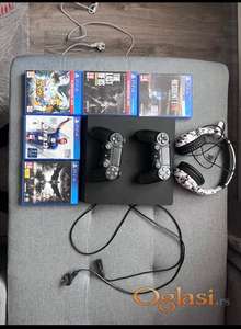 Playstation4 + 5 igrica + slusalice original + 2  original dzojstika + svi potrebi kablovi